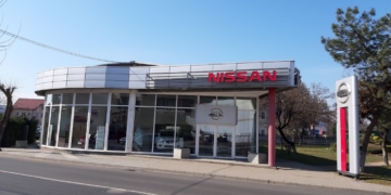 Nissan Dealer